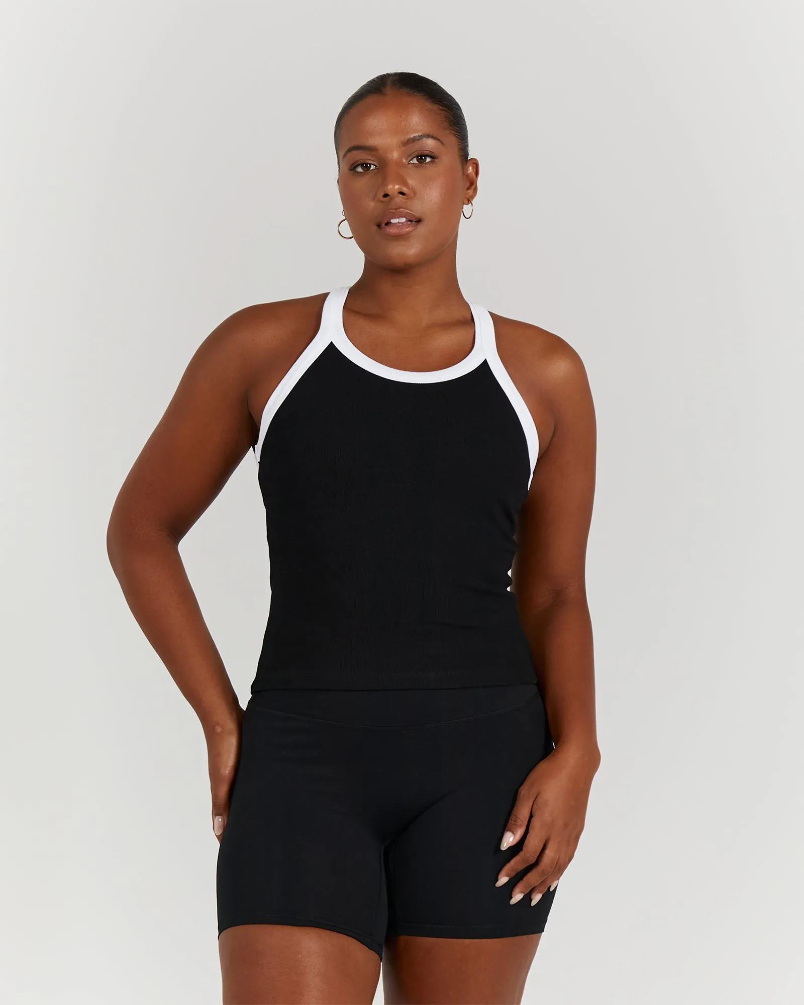 AGILITY RIBBED TANK TOP - BLACK WHITE