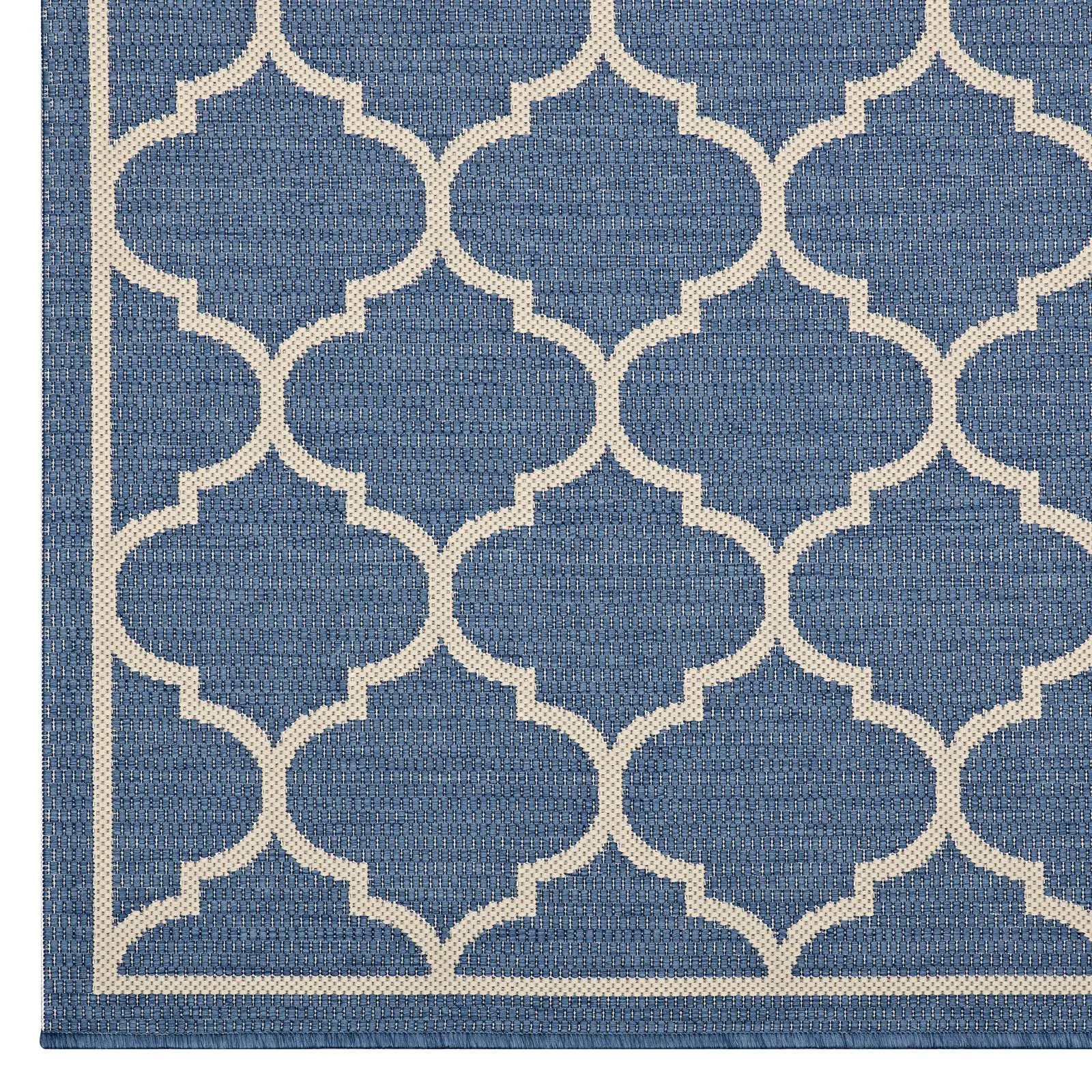 Avena Moroccan Quatrefoil Trellis Indoor and Outdoor Area Rug