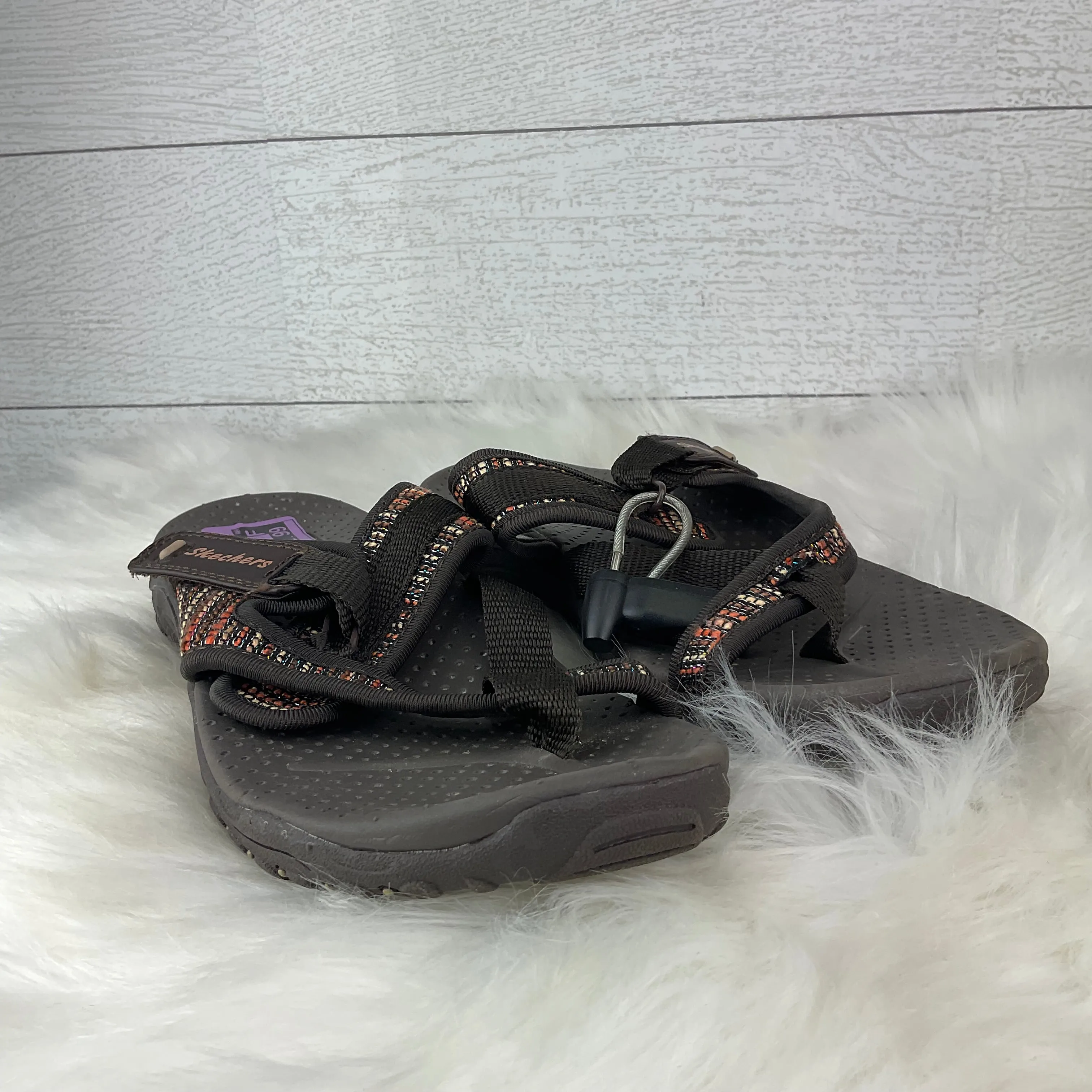 Brown Sandals Flats Skechers, Size 8