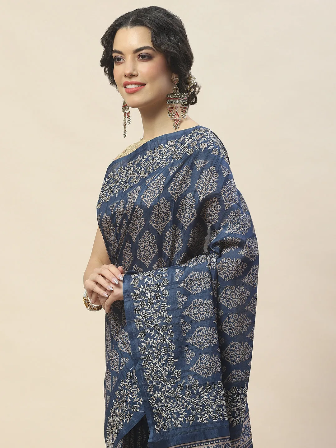 Digital Floral Print Woven Tussar Saree