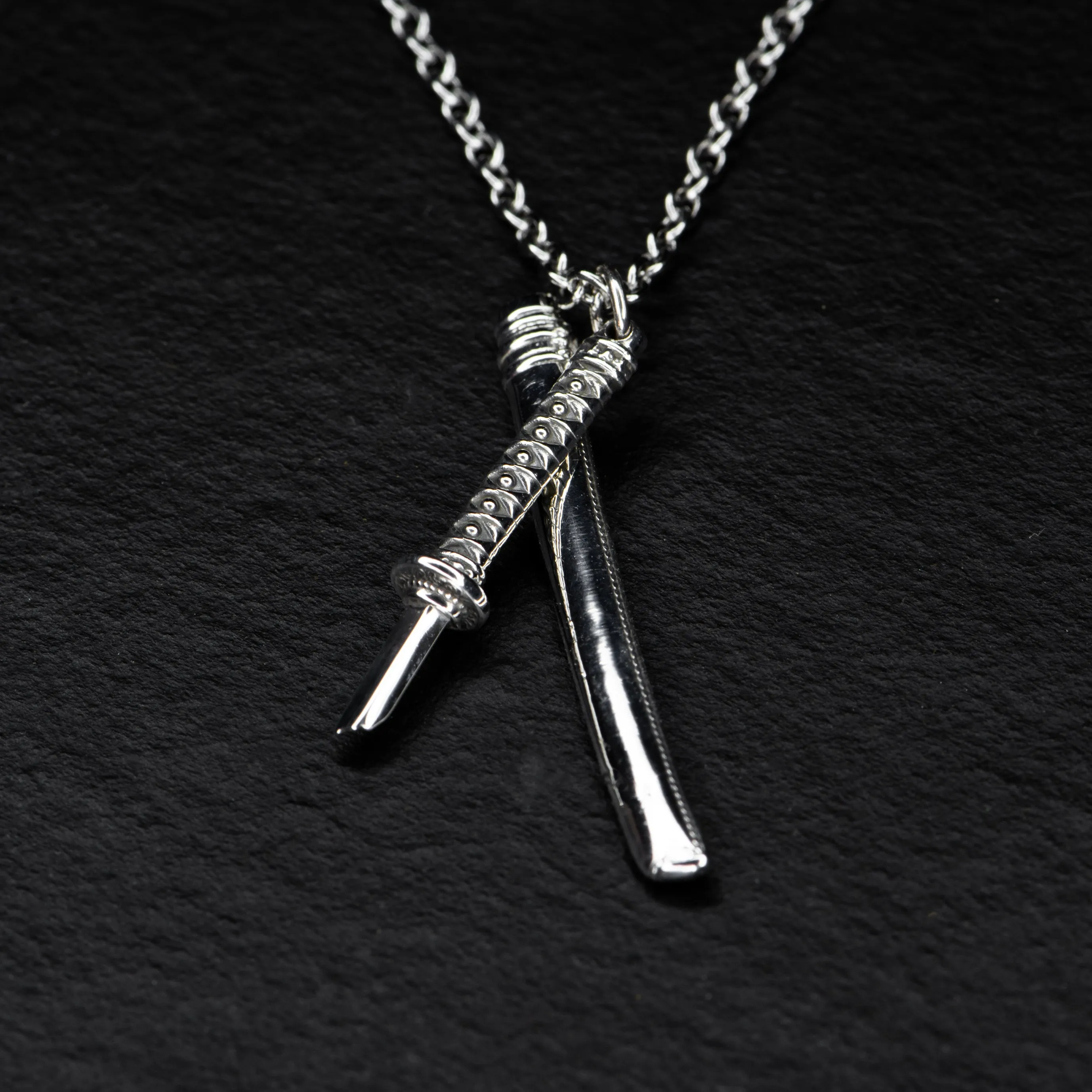 Katana Pendant - WARRIOR'S BURDEN