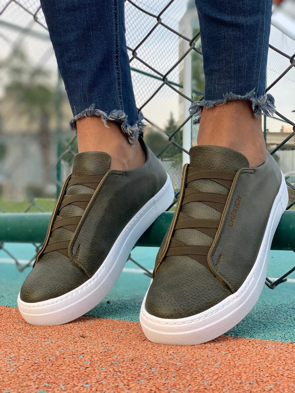 Khaki Sneaker CH013